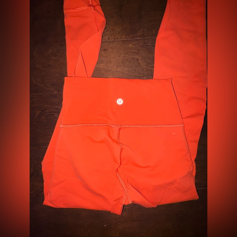 Lululemon wonder trains EUC